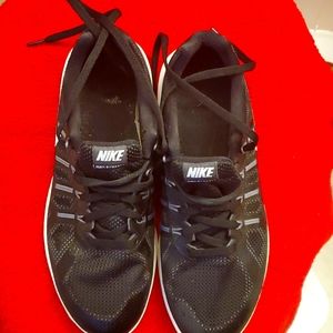 Nike Tennis Shoe
